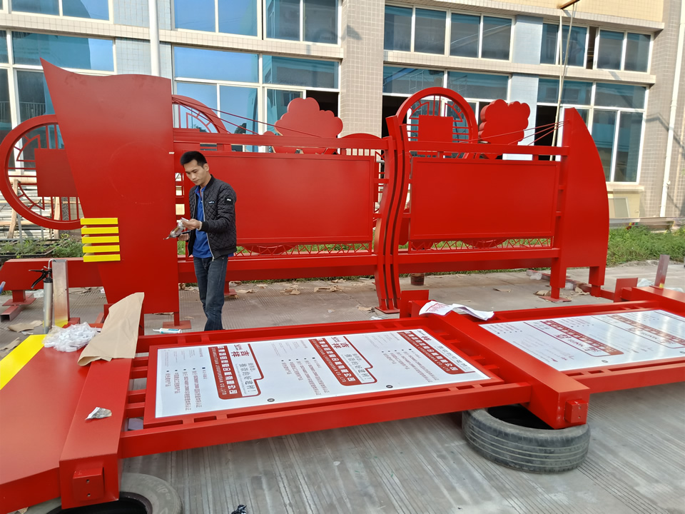 制作宣傳欄，如何專業高效又省錢？——【巨匠標識，標識制作廠家】